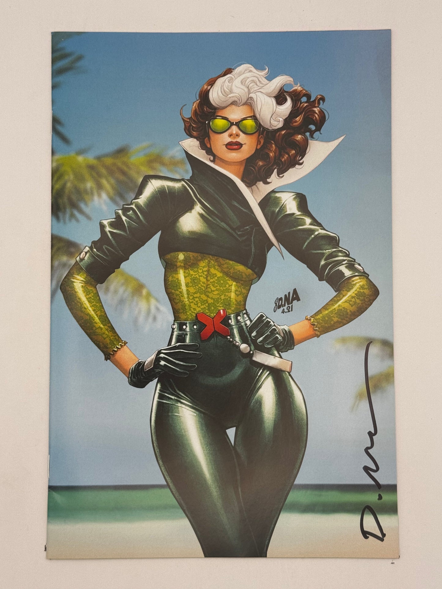 [Signed by David Nakayama] X-MEN #21 VIRGIN UNKNOWN COMICS DAVID NAKAYAMA EXCLUSIVE VAR GALA